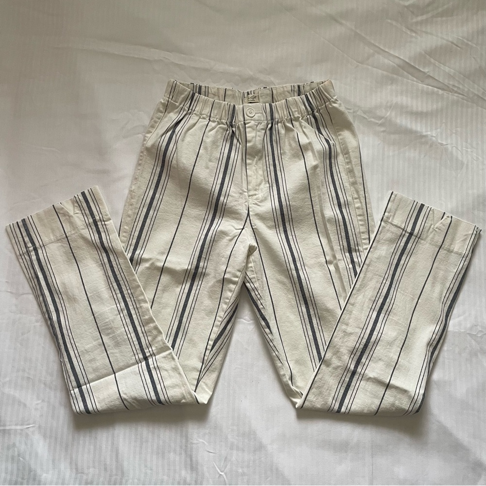 Brandy Melville Striped Tildens
